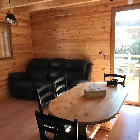 Individuel Pied Des Pistes 8 Personnes